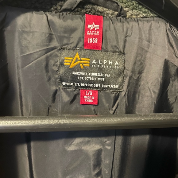 Alpha Industries Sherpa Jacket- L - Picture 9 of 9